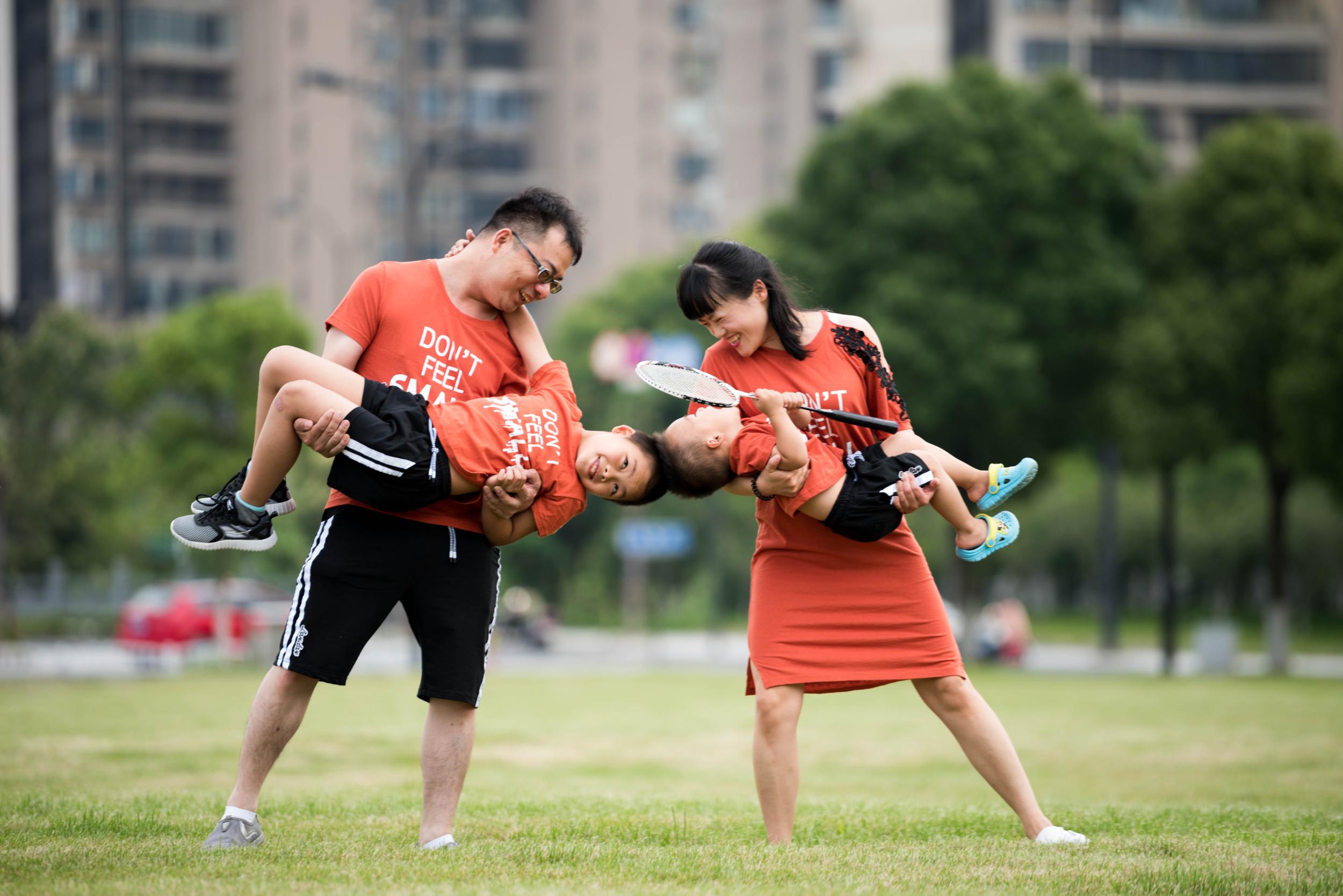 “健康家庭 幸福生活”摄影大赛三等奖：缤纷周末