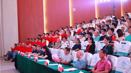 民盟杭州市委会助力92岁高龄老党员圆梦“七一”