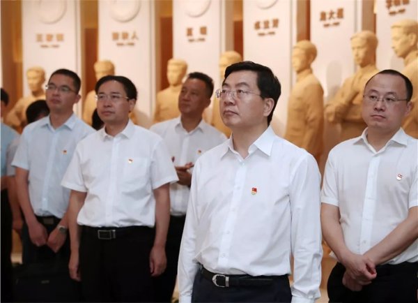 有何深意？陈伟俊到任温州 第一站来到这里
