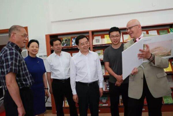 陈伟俊调研温州肯恩大学：坚定不移向一流国际性大学迈进