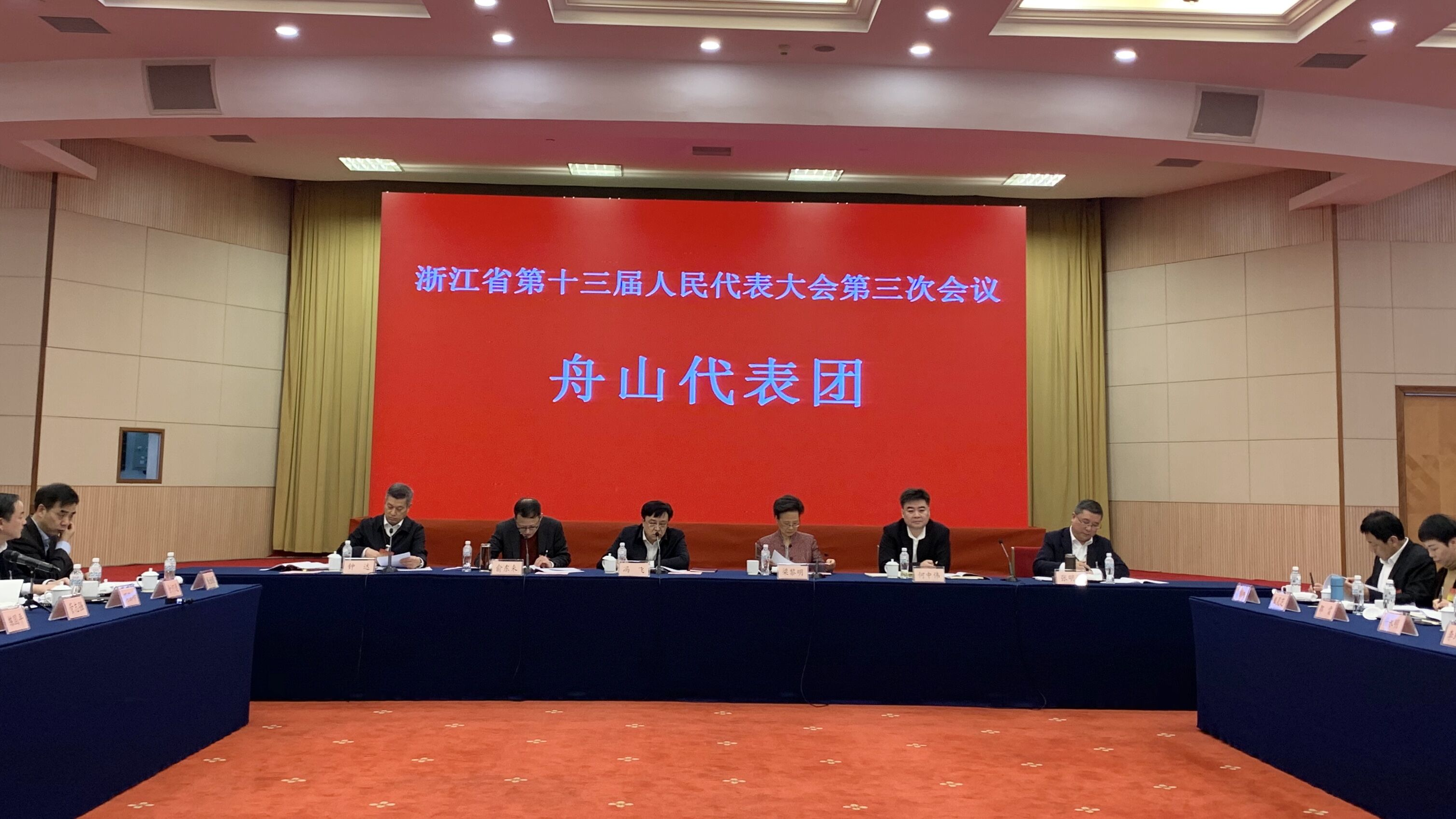 俞东来：干出逆周期经济飞扬新气象