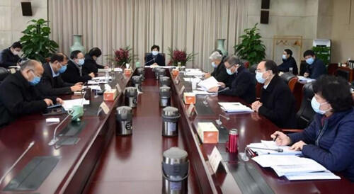 省政协党组会议新部署：为打赢防控阻击战和发展总体战贡献政协力量